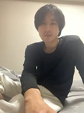 Snapshot of youta200 chatting on 03-31-26, 01:02 youta200 online show from 03-31-26, 01:02