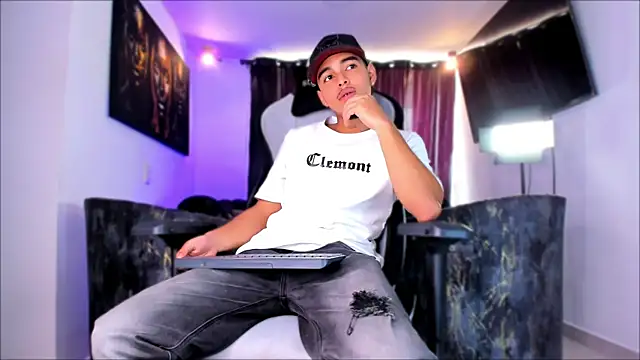 victor ospina online show from 03-19-26, 03:23