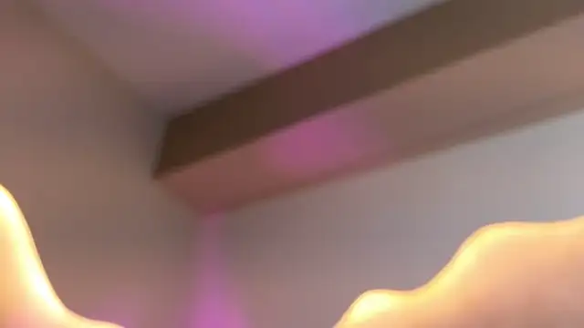 BellaRouxxx online show from 04-30-26, 12:23