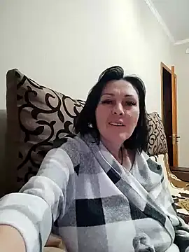 HelgaDennis online show from 03-25-26, 10:52