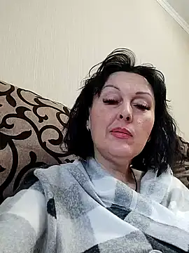 Snapshot of HelgaDennis chatting on 05-10-26, 12:31 HelgaDennis online show from 05-10-26, 12:31