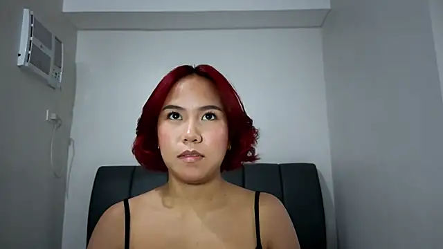 misscutee online show from 04-21-26, 01:17