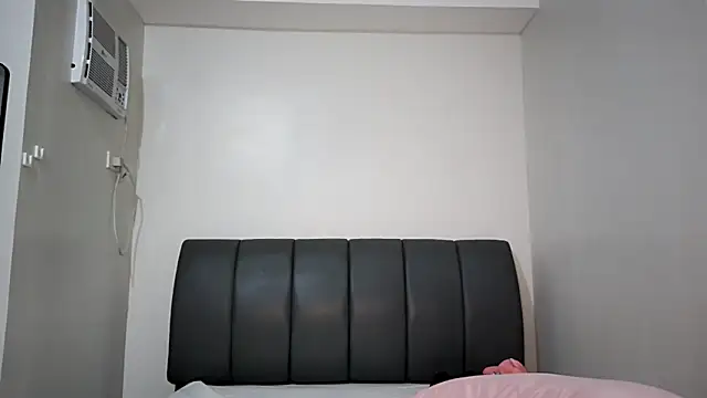 misscutee online show from 04-16-26, 09:39