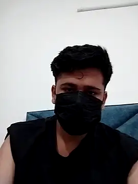 Snapshot of Small_dick_069 chatting on 04-19-26, 01:01 Small dick 069 online show from 04-19-26, 01:01