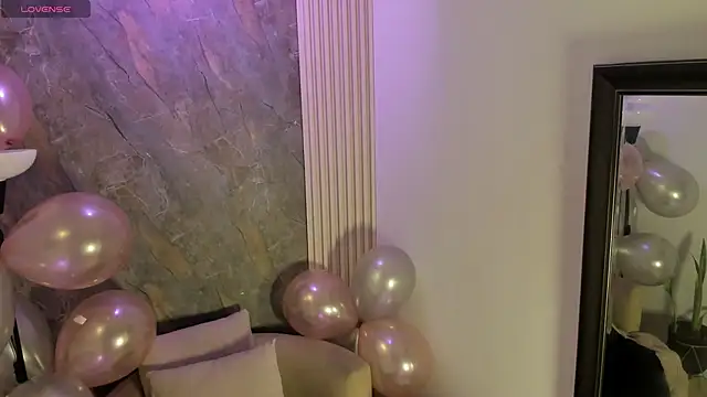 alina sauvage online show from 06-15-26, 01:11