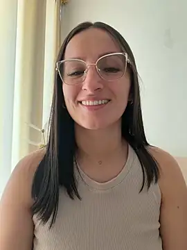 Silvia G online show from 04-14-26, 02:11