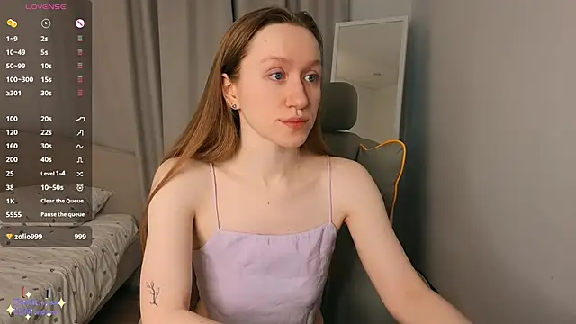 Snapshot of mowalova chatting on 06-20-26, 05:45 mowalova online show from 06-20-26, 05:45