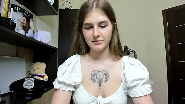 Snapshot of OhMyAlice chatting on 05-20-26, 06:16 OhMyAlice online show from 05-20-26, 06:16