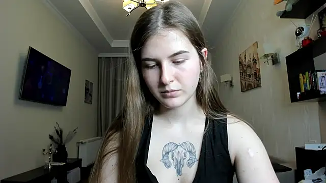 Snapshot of OhMyAlice chatting on 04-10-26, 05:31 OhMyAlice online show from 04-10-26, 05:31
