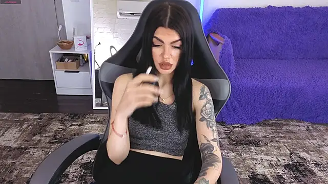AnacondaOnn online show from 04-26-26, 06:00