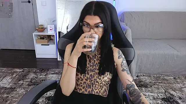 Snapshot of AnacondaOnn chatting on 03-21-26, 11:14 AnacondaOnn online show from 03-21-26, 11:14