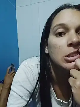 Snapshot of Jossy_1998 chatting on 05-24-26, 06:08 Jossy 1998 online show from 05-24-26, 06:08