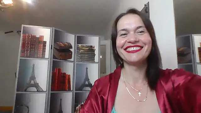 Snapshot of Selena_Moo chatting on 07-05-26, 10:33 Selena Moo online show from 07-05-26, 10:33