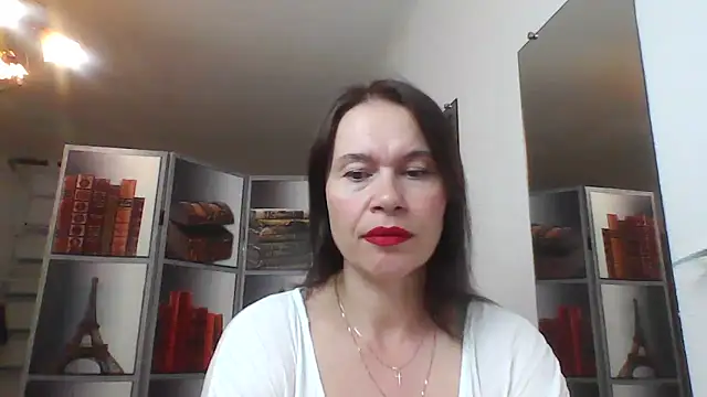 Snapshot of Selena_Moo chatting on 06-12-26, 08:23 Selena Moo online show from 06-12-26, 08:23