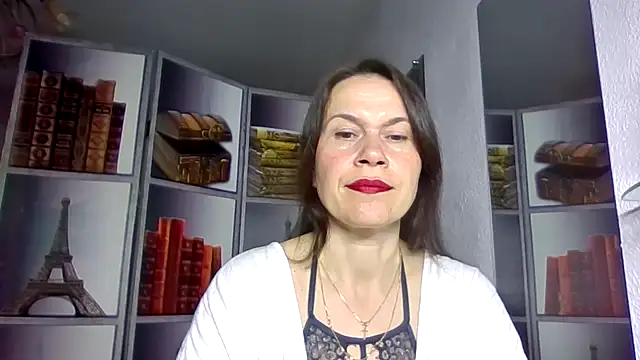 Selena Moo online show from 04-03-26, 07:26