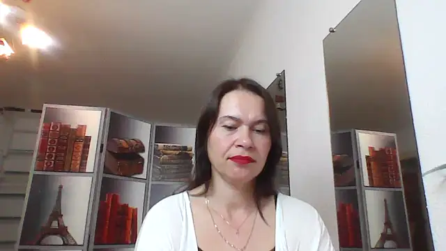 Snapshot of Selena_Moo chatting on 06-08-26, 07:53 Selena Moo online show from 06-08-26, 07:53