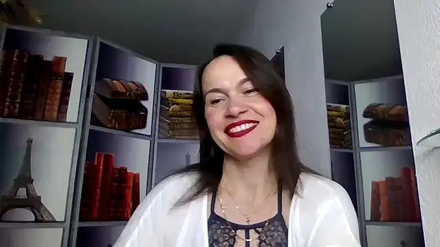 Selena Moo online show from 04-13-26, 09:02