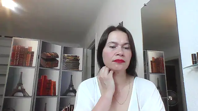 Snapshot of Selena_Moo chatting on 06-07-26, 09:36 Selena Moo online show from 06-07-26, 09:36