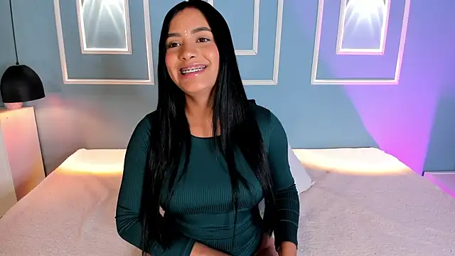 Agatha Zc  online show from 04-01-26, 01:41