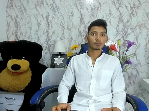 Snapshot of Dominic_Blaze chatting on 03-25-26, 06:51 Dominic Blaze online show from 03-25-26, 06:51