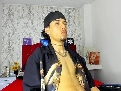 Snapshot of Ryder-Stone chatting on 04-11-26, 03:36 Ryder-Stone online show from 04-11-26, 03:36