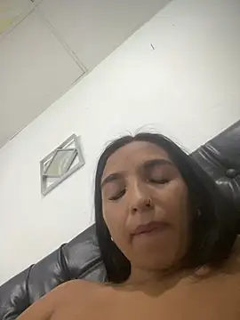 Blowjob-Queen  online show from 04-09-26, 04:14