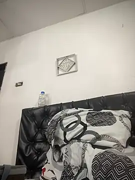 Blowjob-Queen  online show from 04-10-26, 03:02