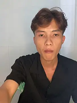 Nguyencuong1999 online show from 05-23-26, 05:17