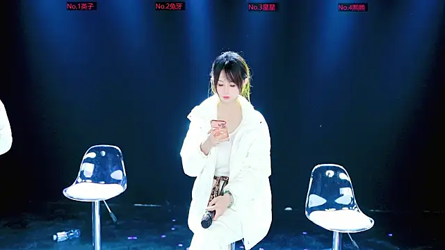 Snapshot of Honey-222 chatting on 03-22-26, 02:29 Honey-222 online show from 03-22-26, 02:29