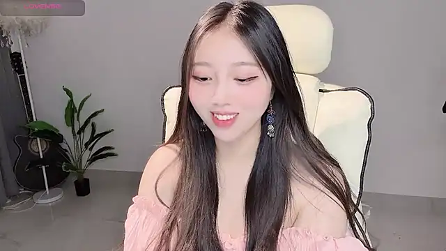 Yukiy8877 online show from 05-09-26, 11:24