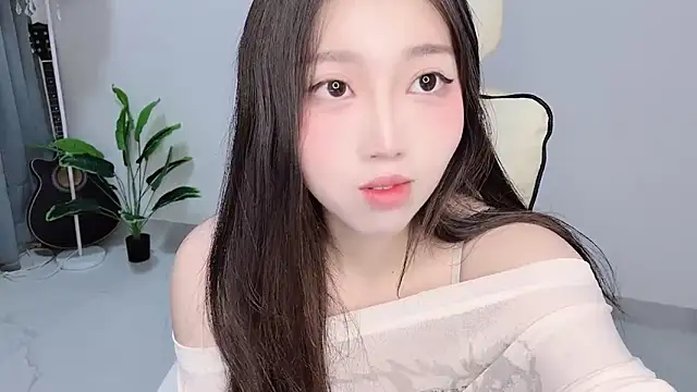 Yukiy8877 online show from 04-01-26, 09:45