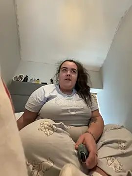 Khloeross online show from 05-07-26, 02:53