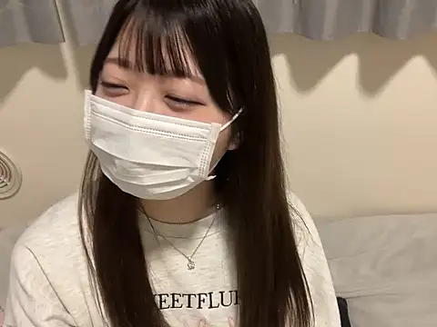 y-u-r-a-33 online show from 03-26-26, 03:16