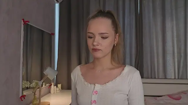 IvaHosick online show from 03-24-26, 05:07