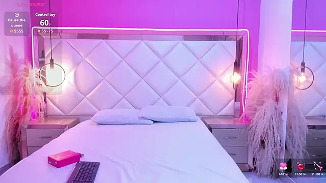 khathieeBelle online show from 04-06-26, 06:42