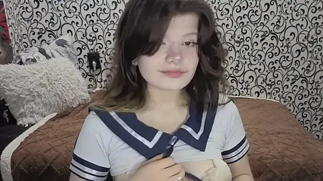 Eva Ange online show from 06-15-26, 05:12