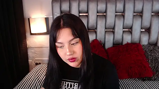 Sofiia Vega  online show from 04-21-26, 11:50