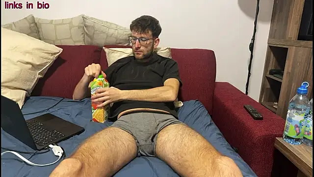SoloUno0 online show from 03-28-26, 07:15