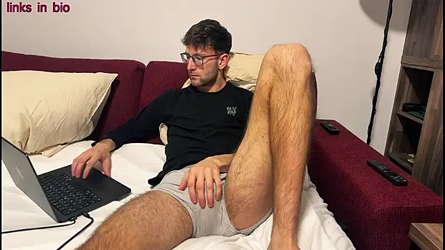 Snapshot of SoloUno0 chatting on 03-21-26, 06:56 SoloUno0 online show from 03-21-26, 06:56