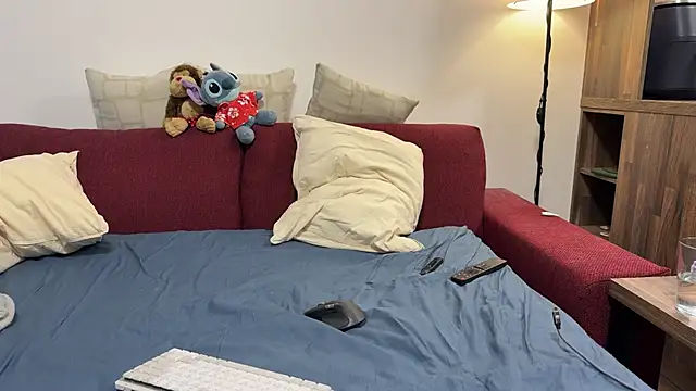 SoloUno0 online show from 05-28-26, 03:58