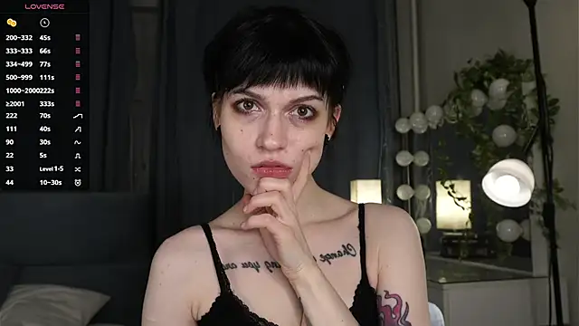 RubieNibbs online show from 04-21-26, 07:09