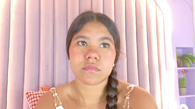 AhslyEvans   online show from 06-01-26, 07:35