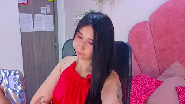 StarrMoon   online show from 06-26-26, 07:42