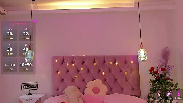 SofiaBloomm online show from 06-04-26, 07:18