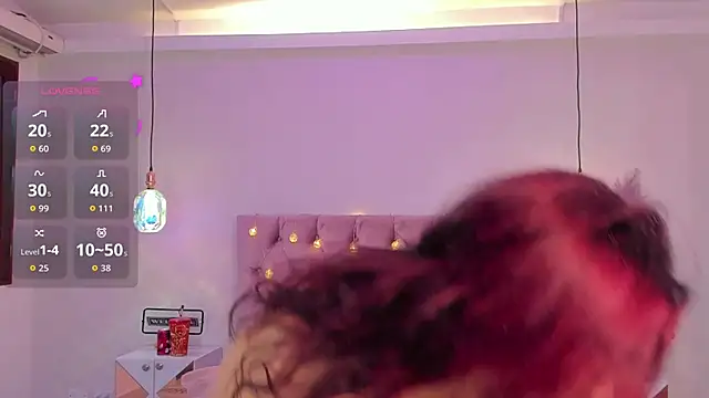 SofiaBloomm online show from 05-31-26, 10:10