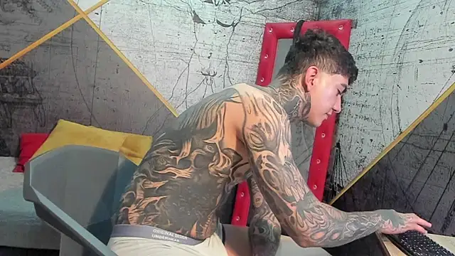 Gury tattoo online show from 04-09-26, 04:35