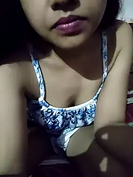 Snapshot of ALIZA_FENDY chatting on 07-08-26, 03:02 ALIZA FENDY online show from 07-08-26, 03:02