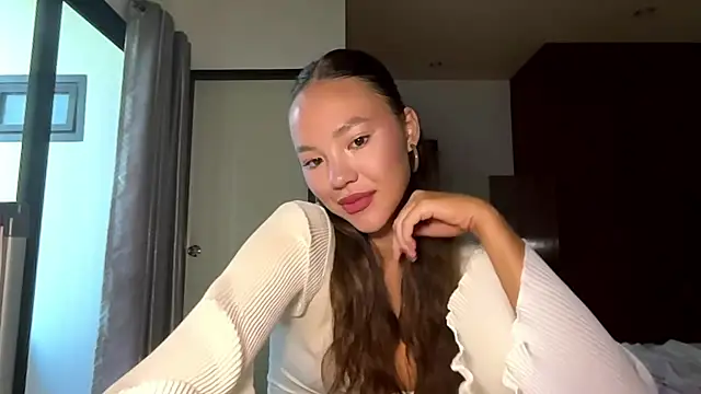 Snapshot of kamila_18_french chatting on 04-04-26, 03:13 kamila 18 french online show from 04-04-26, 03:13