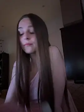 Snapshot of BellMeow_ chatting on 05-15-26, 06:50 BellMeow online show from 05-15-26, 06:50