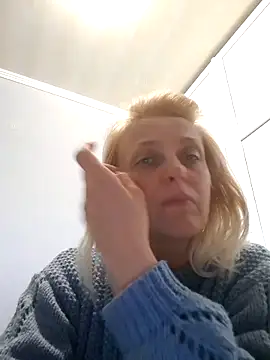 MiaLove183 online show from 03-24-26, 02:17